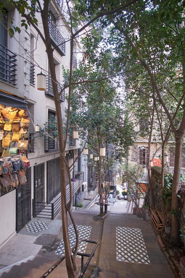 Briva Apartment Istanbul Bagian luar foto