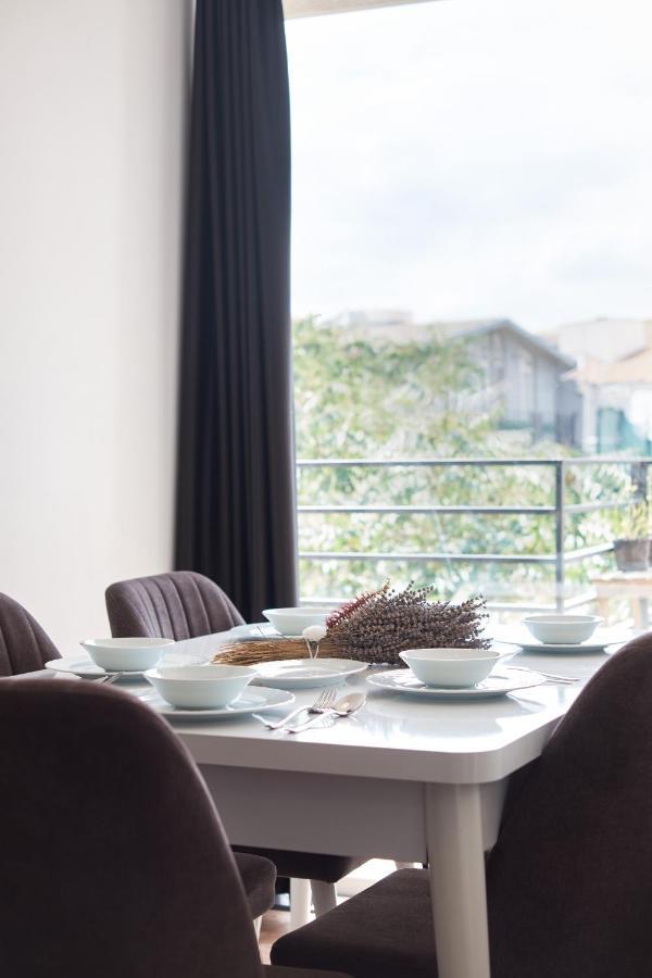 Briva Apartment Istanbul Bagian luar foto